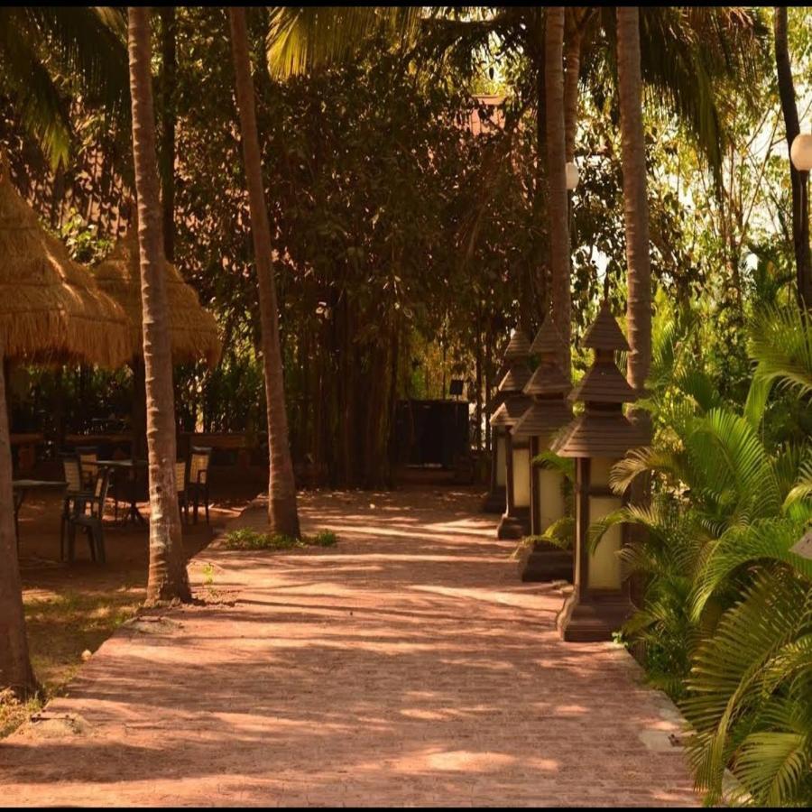 Exotica Beach Retreats ดิเวเอการ์ ภายนอก รูปภาพ